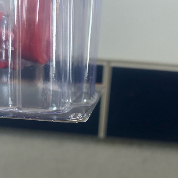 DC x Sonic the Hedgehog Knuckles as Superman 5” Jakks Pacific - Picture 6 of 12